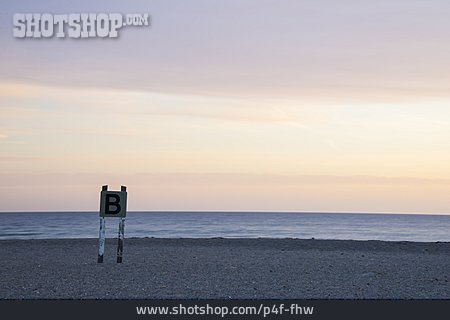 
                Strand, Morgenstimmung, Steinstrand                   