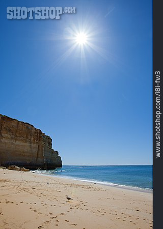 
                Algarve, Praia De Benagil                   