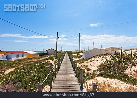 
                Faro, Strandzugang                   