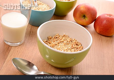 
                Gesunde Ernährung, Frühstück, Cerealien                   