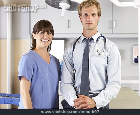 
                Gesundheitswesen & Medizin, Arzt, Krankenschwester                   