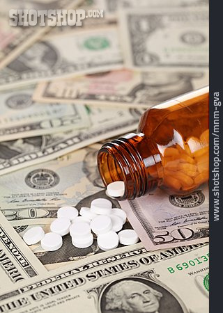 
                Medikament, Tabletten, Pharmaindustrie, Arztkosten                   