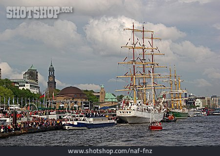 
                Hamburg, Segelschiff, Hafengeburtstag                   