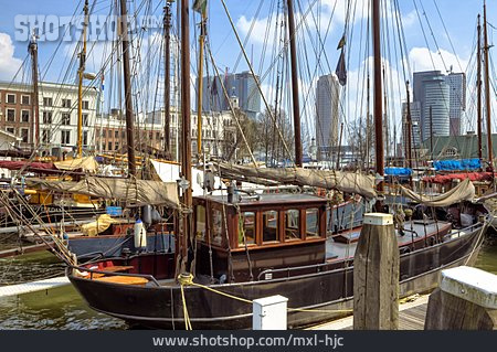 
                Boot, Hafen, Niederlande                   