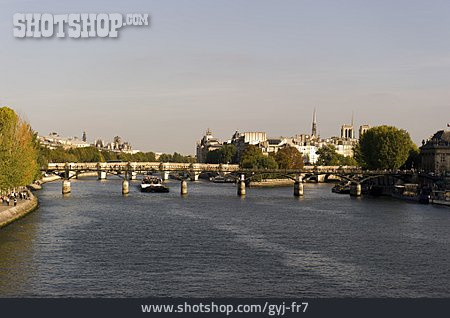 
                Seine, Paris, Pont Des Arts                   