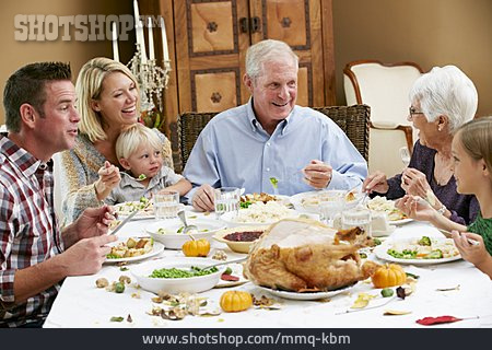 
                Abendessen, Familienleben, Thanksgiving                   