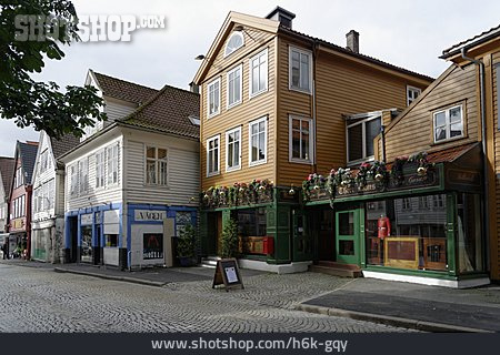 
                Bergen, Einkaufsstraße, Kong Oscars Gate                   