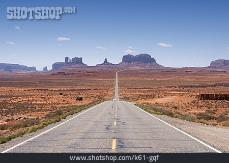 
                Straße, Monument Valley                   