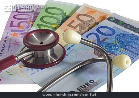 
                Krankenversicherung, Stethoskop, Behandlungskosten                   