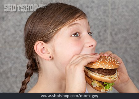 
                Mädchen, Hamburger                   