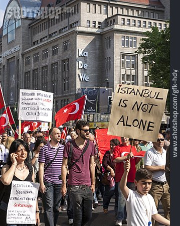 
                Demonstration, Solidarität, Türkei                   