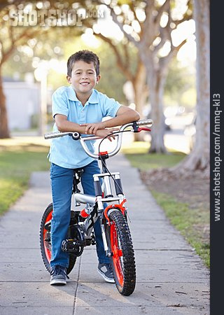 
                Junge, Kind, Fahrrad                   