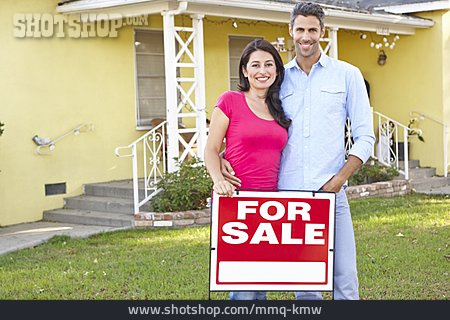 
                Paar, Immobilie, Verkaufen, Eigenheim                   