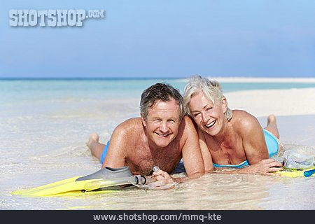
                Badeurlaub, Seniorenpaar                   