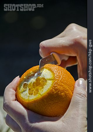 
                Orange, Schälen                   