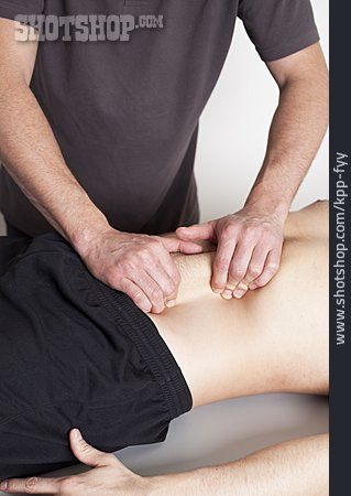 
                Massage, Bauchmassage, Osteopathie, Chirotherapie                   