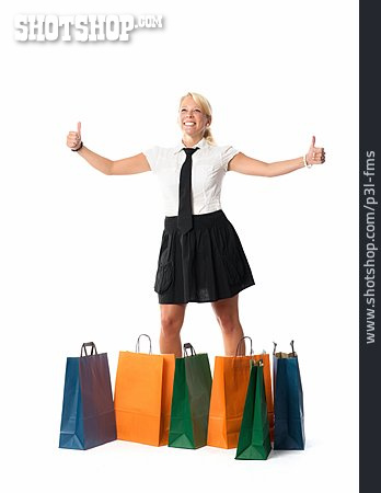 
                Junge Frau, Einkauf & Shopping, Konsum, Kaufrausch                   