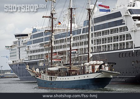 
                Ship, Cruise Liner, Sailboat                   