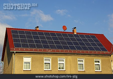 
                Solar, Solaranlage, Solardach                   