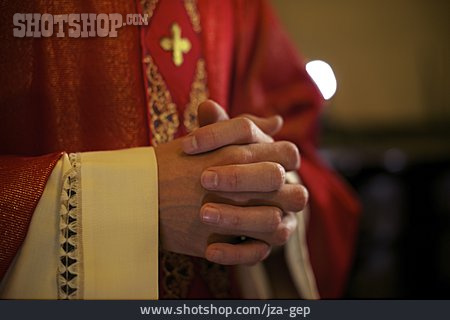 
                Hoffnung & Glaube, Beten, Gebet, Hände Gefaltet, Priester                   