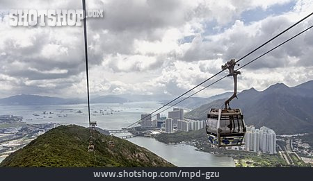 
                Hongkong, Seilbahn, Lantau Island                   