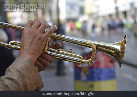 
                Trompete, Straßenmusik, Trompeten                   