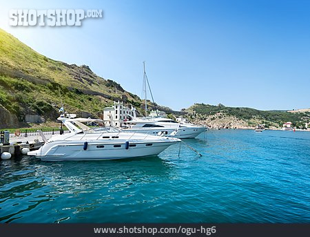 
                Yacht, Urlaubsort, Krim                   