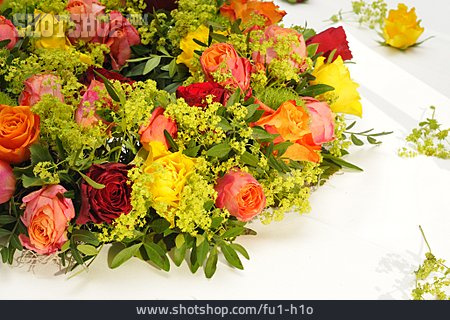 
                Blume, Blumenschmuck, Tischdeko                   