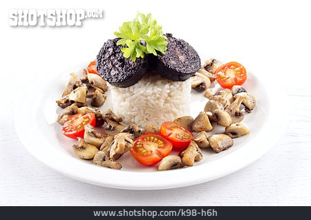 
                Reisgericht, Pilzpfanne, Blutwurst                   