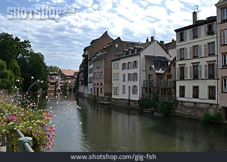 
                Ill, Straßburg, Petite France                   