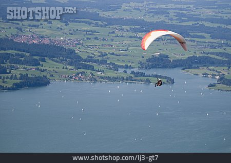 
                Paraglider, Gleitschirm, Schwangau                   