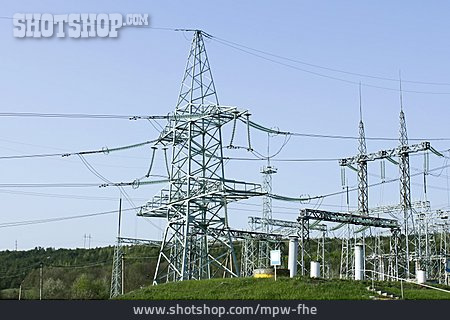 
                Stromleitung, Energieversorgung, Umspannwerk                   