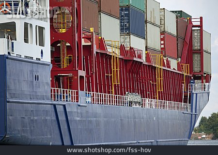 
                Logistik, Containerschiff, Fracht, Welthandel                   