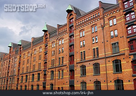 
                Hamburg, Speicherstadt, Backsteinhaus                   