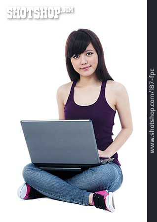 
                Junge Frau, Laptop, Asiatin                   