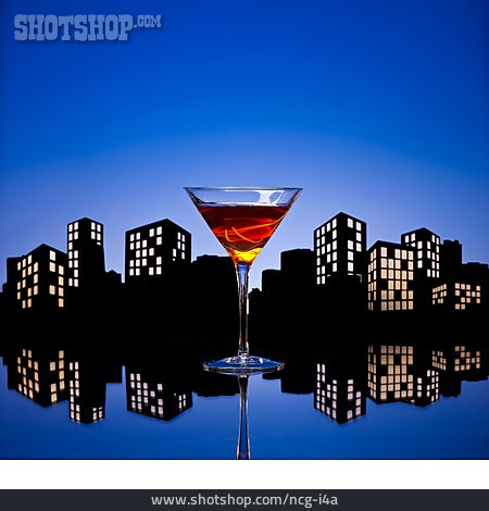 
                Nachtleben, Cocktail, Cosmopolitan                   