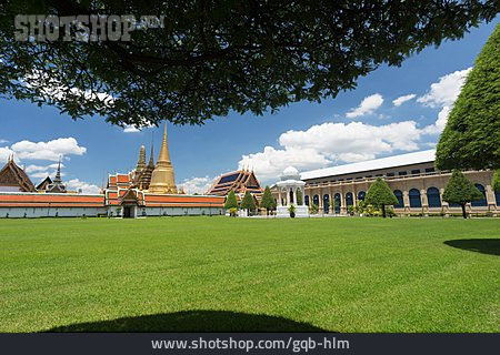 
                Tempel, Chedi, Wat Phra Kaeo                   