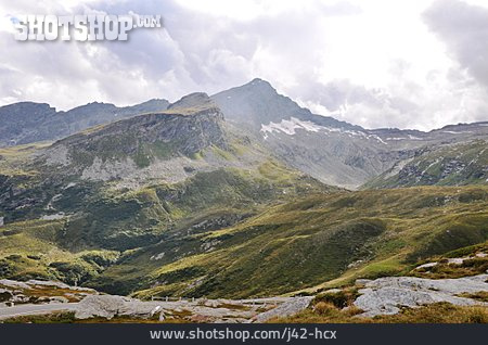
                Gebirgspass, Alpenpass, San-bernardino-pass                   