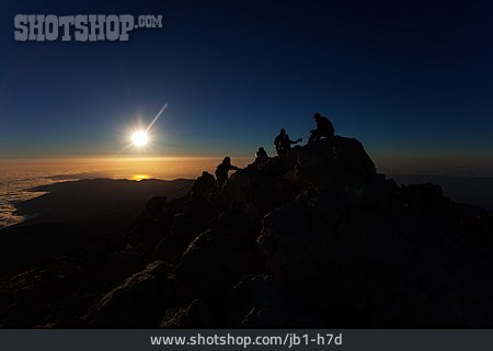 
                Sonnenaufgang, Silhouette, Bergsteigen                   