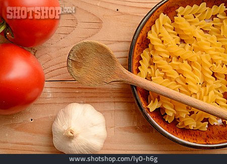 
                Pasta, Italienische Küche, Fusilli                   