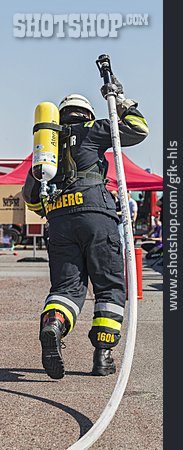 
                Feuerwehrmann, Feuerwehreinsatz                   