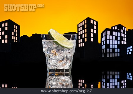 
                Cocktail, Tom Collins                   