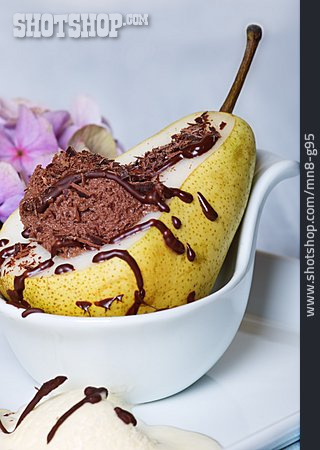 
                Dessert, Ice Cream Sundae, Poire Belle Helene                   