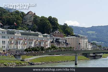 
                Salzburg                   