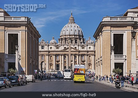 
                Städtisches Leben, Rom, Petersdom                   