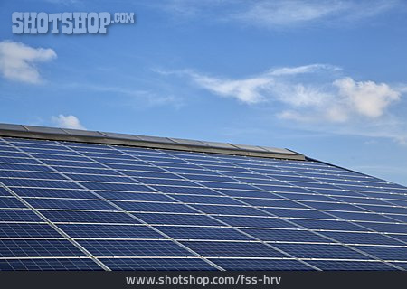 
                Solarenergie, Solarpanel, Solardach                   