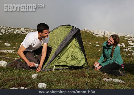 
                Camping, Bergtour, Campen, Backpacker                   