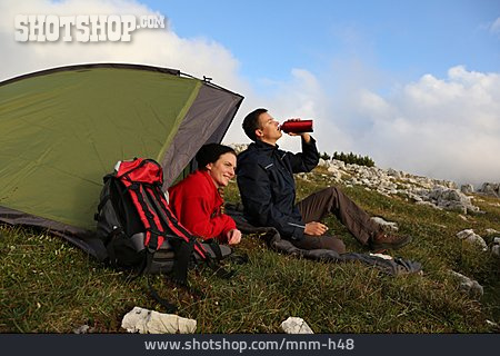 
                Camping, Bergtour, Campen, Abenteuerurlaub                   