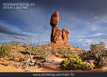 
                Rock Formation, Utah, Arches National Park                   