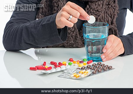 
                Tablette, Arznei, Einnahme, Brausetablette                   